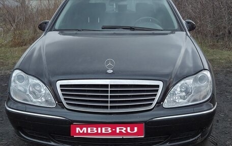 Mercedes-Benz S-Класс, 2003 год, 780 000 рублей, 1 фотография