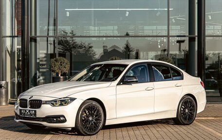 BMW 3 серия, 2017 год, 1 855 000 рублей, 1 фотография
