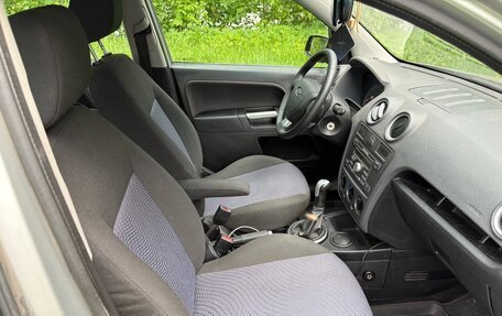 Ford Fusion I, 2006 год, 320 000 рублей, 11 фотография