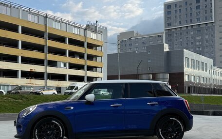 MINI Hatch, 2019 год, 1 750 000 рублей, 5 фотография