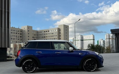 MINI Hatch, 2019 год, 1 750 000 рублей, 9 фотография
