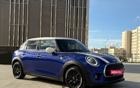 MINI Hatch, 2019 год, 1 750 000 рублей, 3 фотография