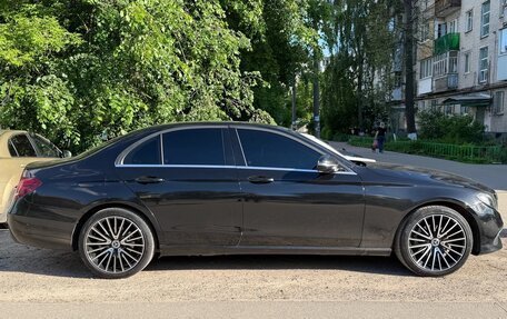 Mercedes-Benz E-Класс, 2017 год, 1 720 000 рублей, 22 фотография