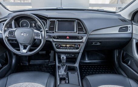 Hyundai Sonata VII, 2017 год, 1 829 000 рублей, 9 фотография