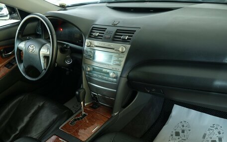 Toyota Camry, 2008 год, 1 299 000 рублей, 18 фотография