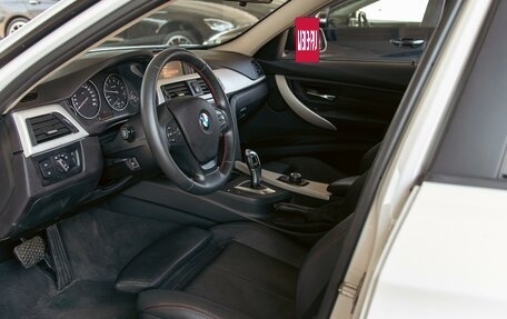BMW 3 серия, 2017 год, 1 855 000 рублей, 13 фотография