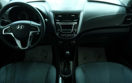Hyundai Solaris II рестайлинг, 2015 год, 1 199 000 рублей, 14 фотография