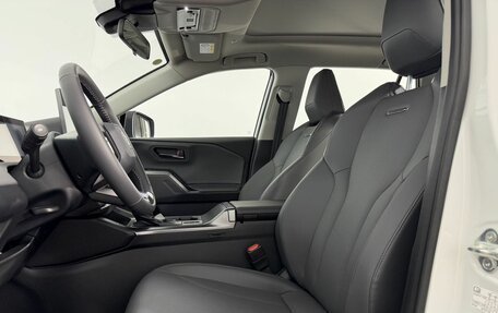 Toyota RAV4, 2026 год, 4 650 000 рублей, 11 фотография