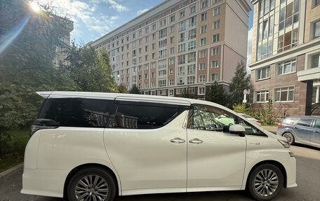 Toyota Vellfire II, 2016 год, 3 300 000 рублей, 2 фотография