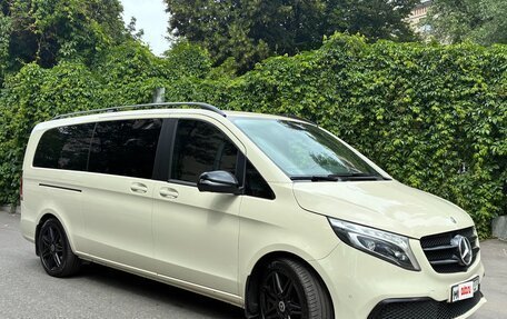 Mercedes-Benz V-Класс, 2020 год, 5 800 000 рублей, 2 фотография