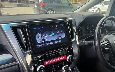 Toyota Vellfire II, 2016 год, 3 300 000 рублей, 9 фотография