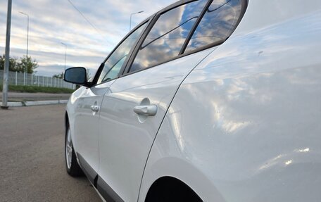Renault Fluence I, 2010 год, 630 000 рублей, 8 фотография