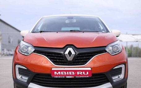 Renault Kaptur I рестайлинг, 2017 год, 1 411 708 рублей, 2 фотография