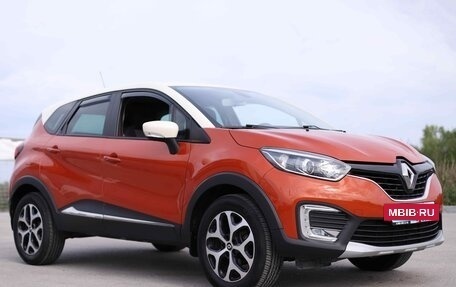 Renault Kaptur I рестайлинг, 2017 год, 1 411 708 рублей, 3 фотография
