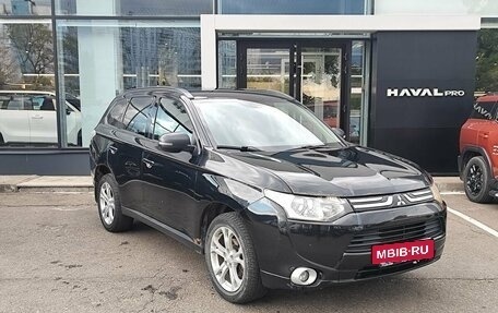Mitsubishi Outlander III рестайлинг 3, 2012 год, 1 139 000 рублей, 3 фотография