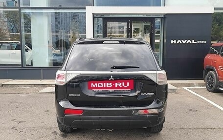 Mitsubishi Outlander III рестайлинг 3, 2012 год, 1 139 000 рублей, 6 фотография