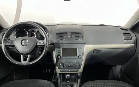 Skoda Yeti I рестайлинг, 2014 год, 1 125 000 рублей, 18 фотография