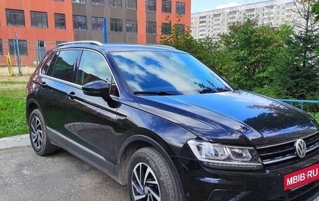 Volkswagen Tiguan II, 2018 год, 2 500 000 рублей, 5 фотография