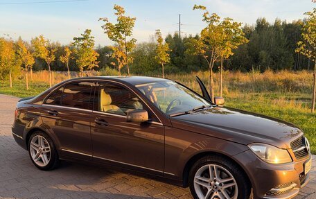Mercedes-Benz C-Класс, 2012 год, 1 500 000 рублей, 12 фотография