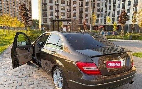Mercedes-Benz C-Класс, 2012 год, 1 500 000 рублей, 13 фотография
