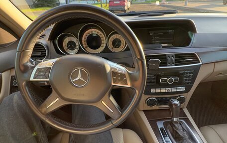 Mercedes-Benz C-Класс, 2012 год, 1 500 000 рублей, 22 фотография