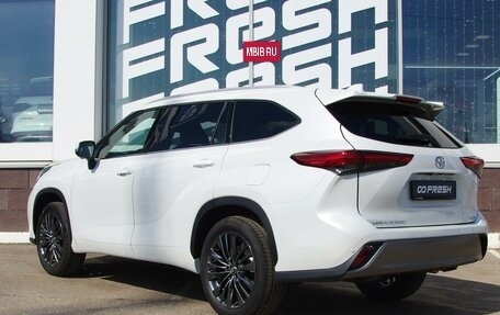 Toyota Highlander, 2026 год, 5 650 000 рублей, 2 фотография