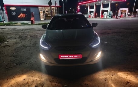 Hyundai Solaris II рестайлинг, 2014 год, 500 000 рублей, 1 фотография