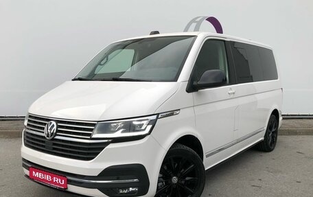 Volkswagen Multivan T6 рестайлинг, 2021 год, 11 000 000 рублей, 1 фотография