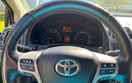 Toyota Avensis III рестайлинг, 2012 год, 1 400 000 рублей, 8 фотография