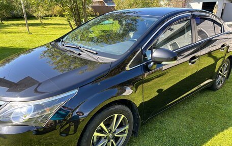 Toyota Avensis III рестайлинг, 2012 год, 1 400 000 рублей, 3 фотография