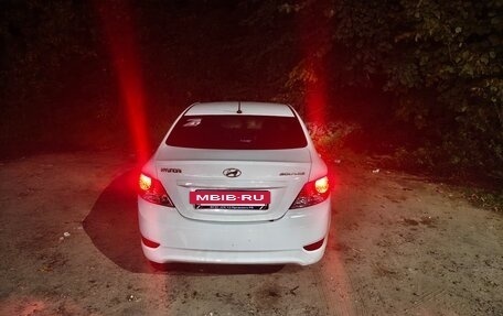 Hyundai Solaris II рестайлинг, 2014 год, 500 000 рублей, 4 фотография