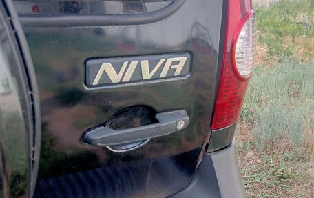 Chevrolet Niva I рестайлинг, 2011 год, 425 000 рублей, 9 фотография