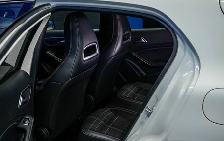 Mercedes-Benz GLA, 2014 год, 1 890 000 рублей, 14 фотография