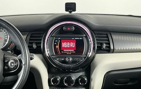 MINI Hatch, 2021 год, 1 999 000 рублей, 29 фотография