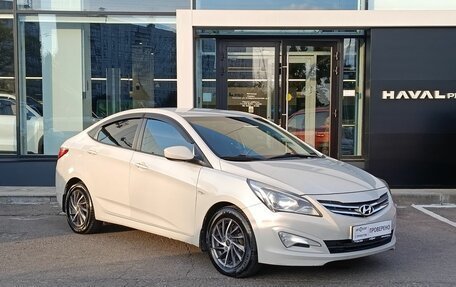 Hyundai Solaris II рестайлинг, 2015 год, 849 000 рублей, 3 фотография