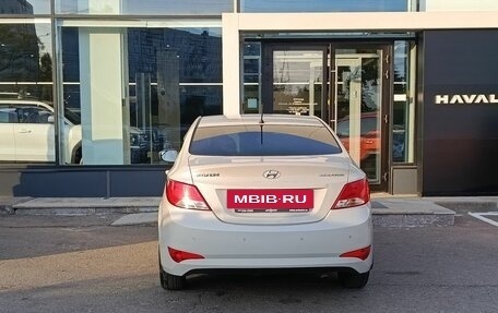 Hyundai Solaris II рестайлинг, 2015 год, 849 000 рублей, 6 фотография