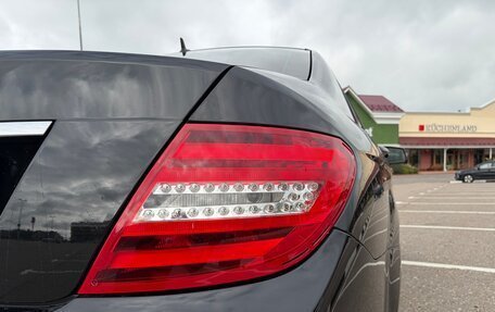 Mercedes-Benz C-Класс, 2011 год, 1 270 000 рублей, 3 фотография