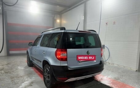 Skoda Yeti I рестайлинг, 2011 год, 750 000 рублей, 2 фотография