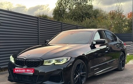 BMW 3 серия, 2019 год, 4 500 000 рублей, 2 фотография