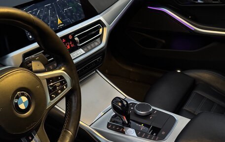 BMW 3 серия, 2019 год, 4 500 000 рублей, 23 фотография