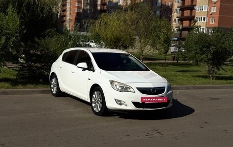 Opel Astra J, 2011 год, 620 000 рублей, 3 фотография