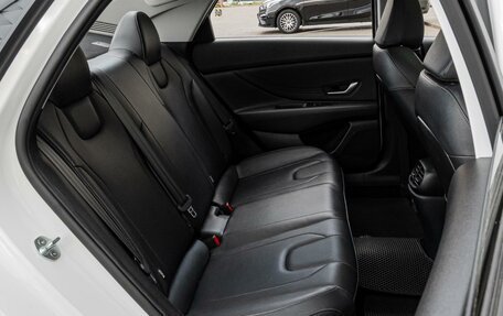Hyundai Elantra, 2024 год, 2 290 000 рублей, 7 фотография