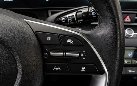 Hyundai Elantra, 2024 год, 2 290 000 рублей, 17 фотография
