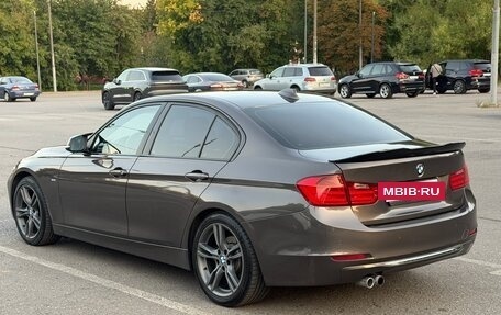 BMW 3 серия, 2012 год, 1 600 000 рублей, 4 фотография
