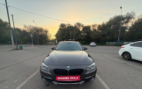 BMW 3 серия, 2012 год, 1 600 000 рублей, 9 фотография