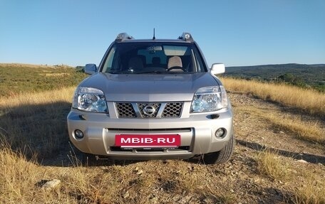 Nissan X-Trail, 2006 год, 800 000 рублей, 8 фотография