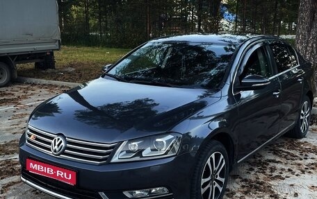 Volkswagen Passat B7, 2012 год, 950 000 рублей, 2 фотография