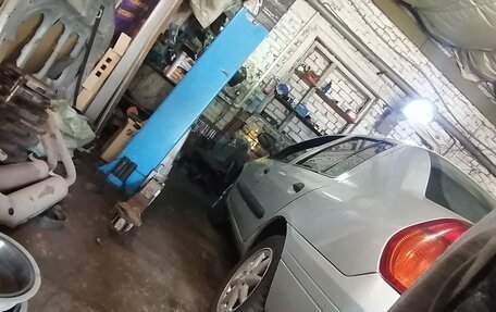 Renault Clio III, 2001 год, 150 000 рублей, 11 фотография