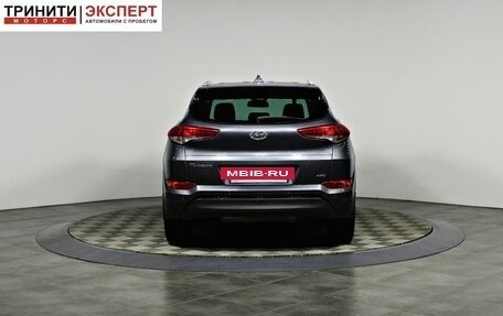 Hyundai Tucson III, 2018 год, 1 977 000 рублей, 6 фотография