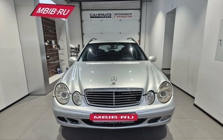 Mercedes-Benz E-Класс, 2004 год, 449 000 рублей, 2 фотография